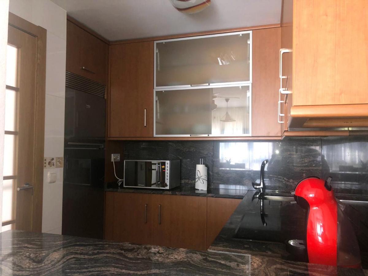 En Ribeira Para 4 Centrico Con Parking Экстерьер фото